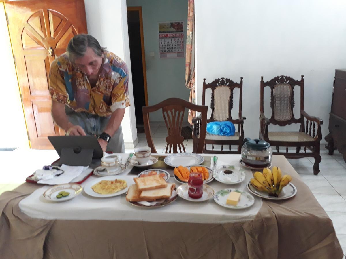 Guesthouse Sunshine アボッターバード エクステリア 写真